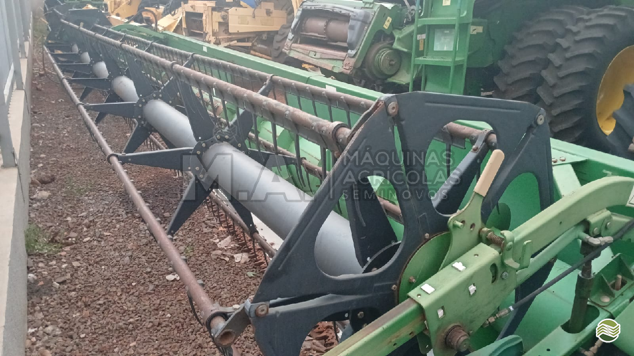 PLATAFORMA COLHEITADEIRA JOHN DEERE JOHN DEERE 630F M.A. Máquinas Agrícolas - Ubiratã UBIRATA PARANÁ PR
